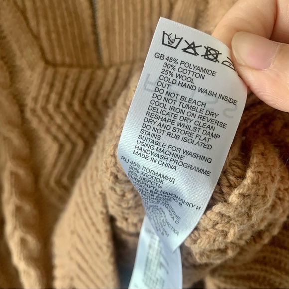 CABLE KNIT ZIP NECK JUMPER - Picture 9 of 10